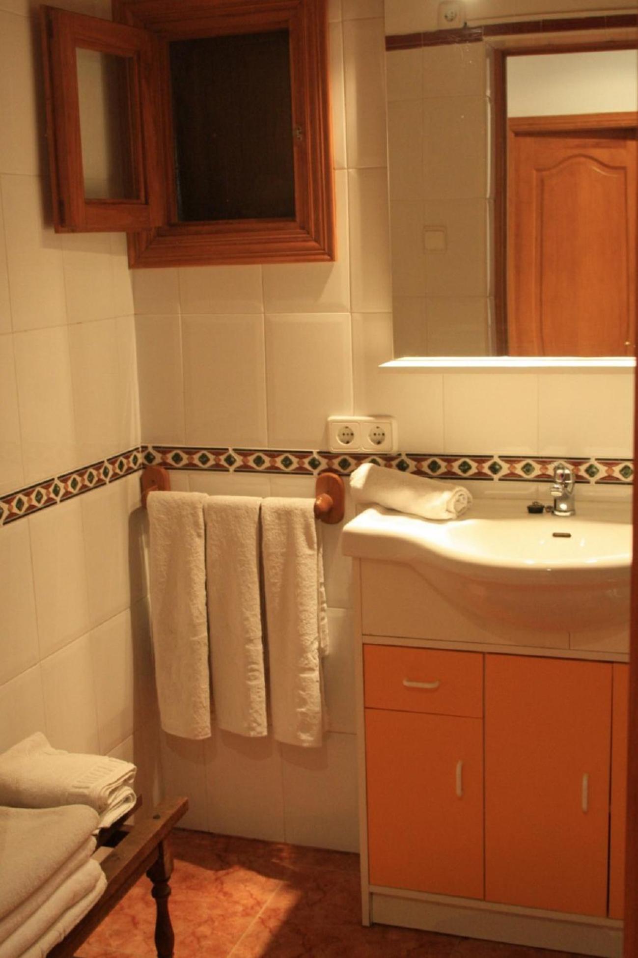 Finca Con Piscina Es Blanquer Guest House Ngoại thất bức ảnh